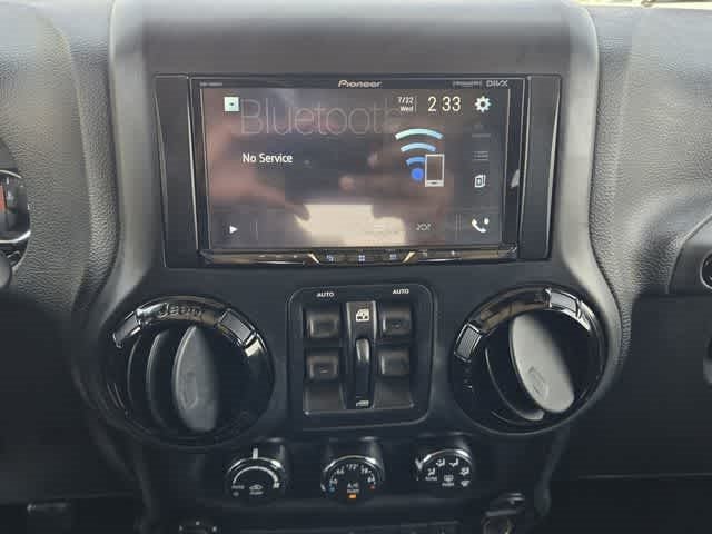 2015 Jeep Wrangler Unlimited Altitude