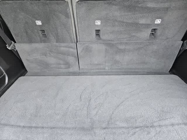 2022 Jeep Wagoneer Series III Carbide