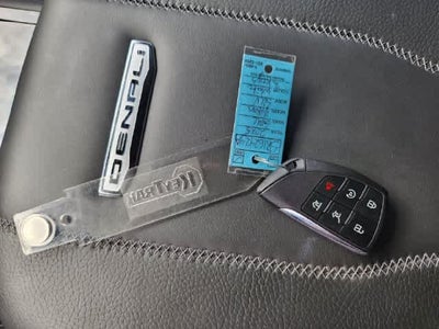 2025 GMC Yukon Denali Denali