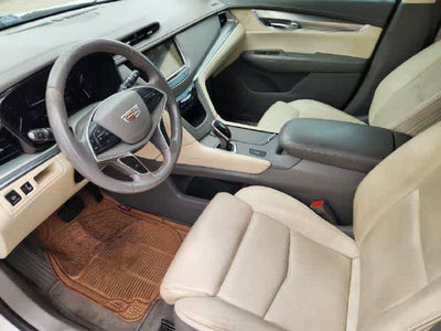 2017 Cadillac XT5 Luxury FWD