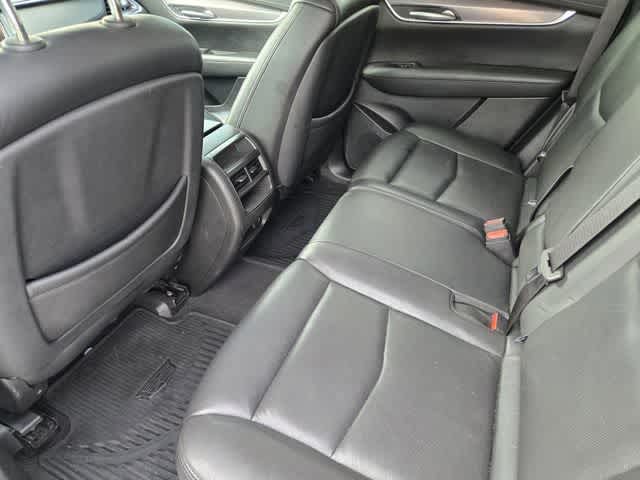 2019 Cadillac XT5 Luxury FWD