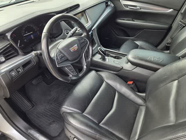 2019 Cadillac XT5 Luxury FWD