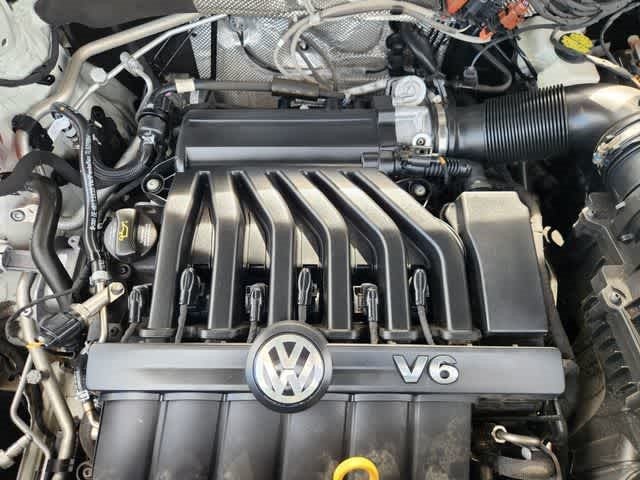 2022 Volkswagen Atlas 3.6L V6 SE w/Technology