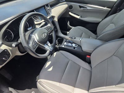 2023 INFINITI QX50 LUXE