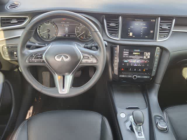 2022 INFINITI QX50 LUXE