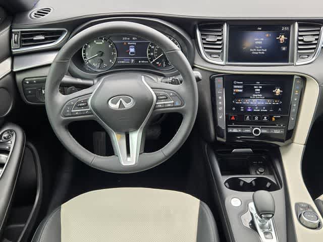 2023 INFINITI QX55 LUXE