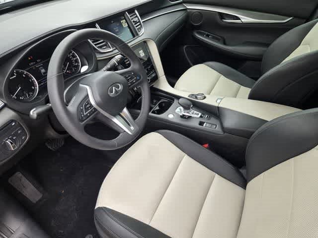 2023 INFINITI QX55 LUXE
