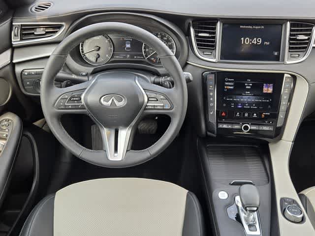 2023 INFINITI QX55 LUXE