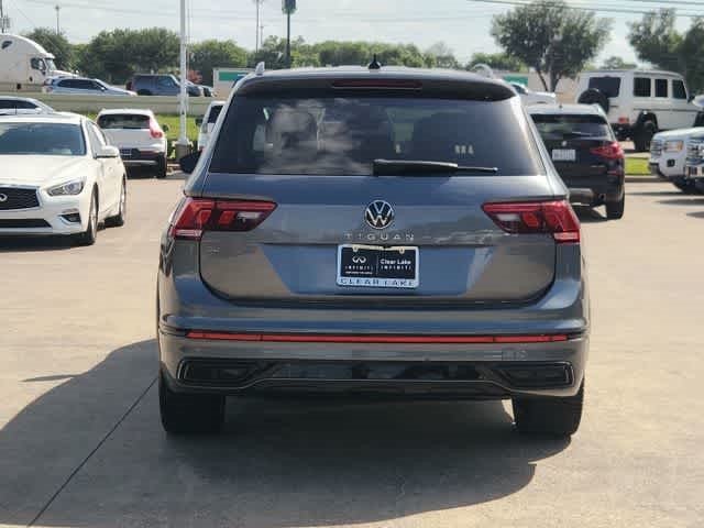 2023 Volkswagen Tiguan SE R-Line Black