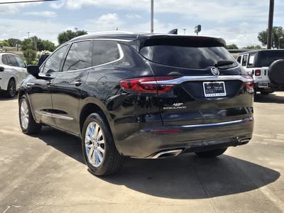 2020 Buick Enclave Essence