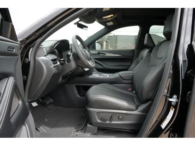 2027 INFINITI QX65 LUXE