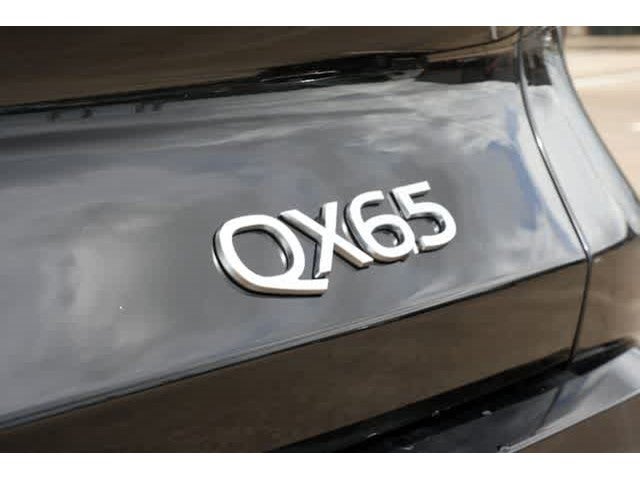2027 INFINITI QX65 LUXE