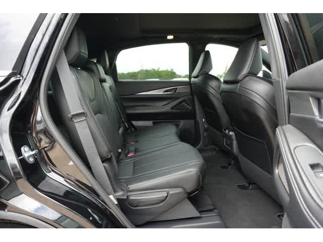 2027 INFINITI QX65 LUXE