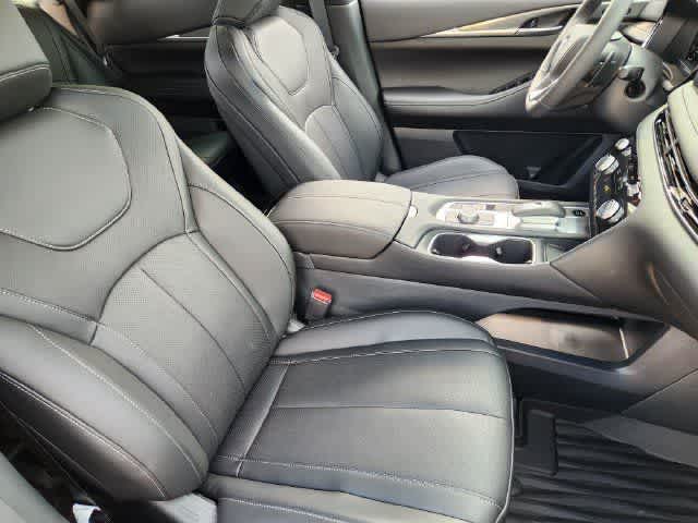 2027 INFINITI QX65 LUXE