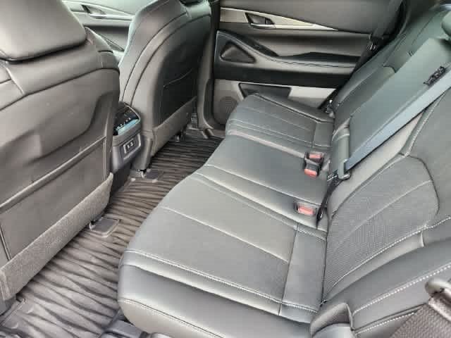 2027 INFINITI QX65 LUXE