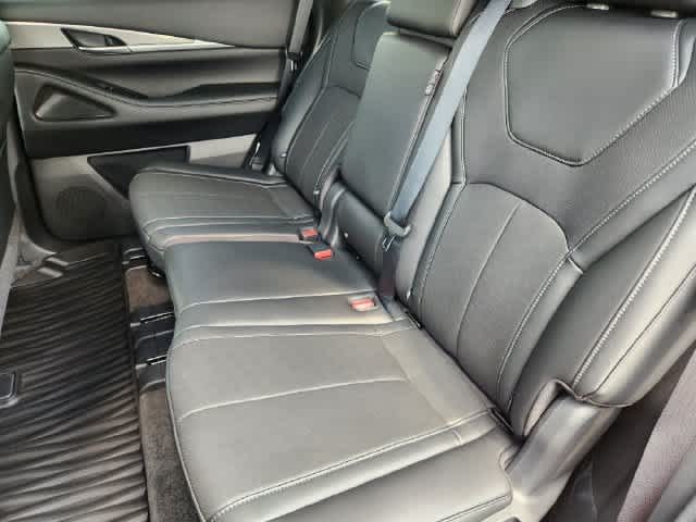 2027 INFINITI QX65 LUXE