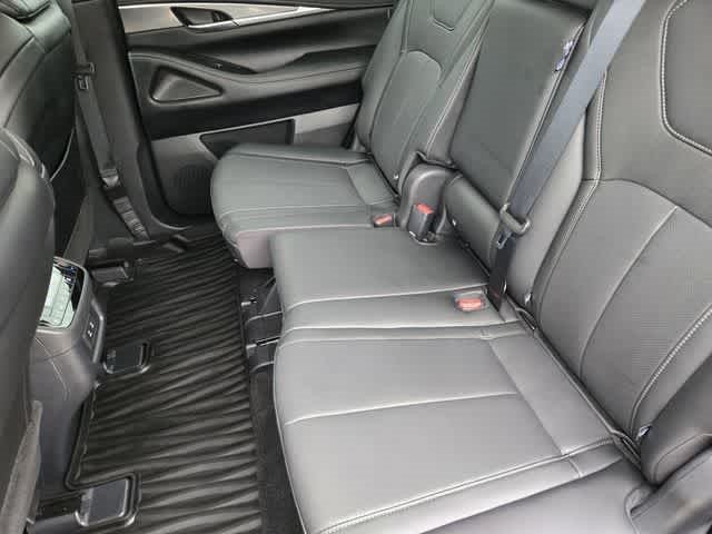 2026 INFINITI QX60 PURE
