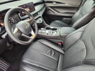 2025 INFINITI QX60 PURE