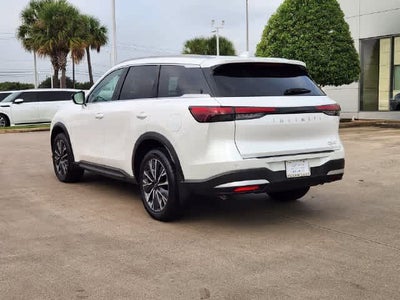 2027 INFINITI QX60 LUXE