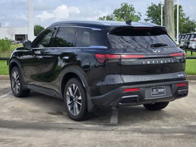 2025 INFINITI QX60 LUXE