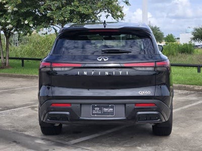 2025 INFINITI QX60 LUXE