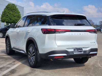 2026 INFINITI QX60 LUXE