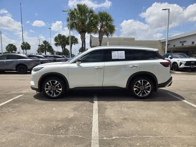 2023 INFINITI QX60 LUXE