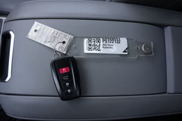 2023 Toyota Highlander Hybrid Limited