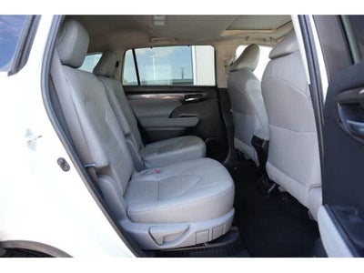 2023 Toyota Highlander Hybrid Limited