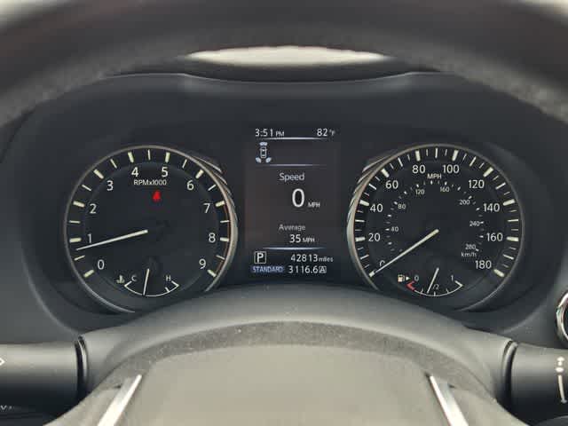 2023 INFINITI Q50 LUXE