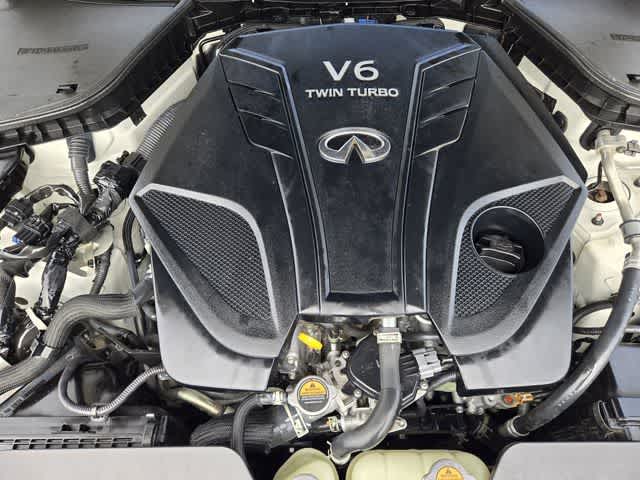 2023 INFINITI Q50 LUXE