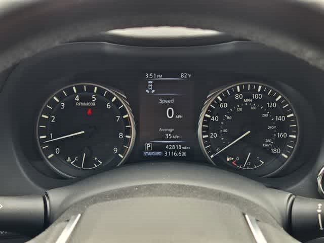 2023 INFINITI Q50 LUXE