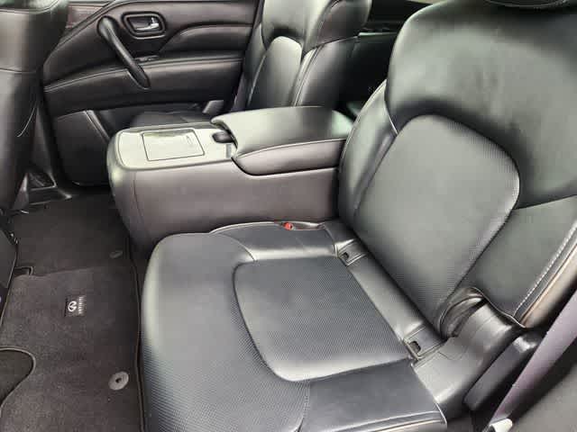 2022 INFINITI QX80 LUXE