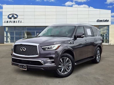 2022 INFINITI QX80 LUXE