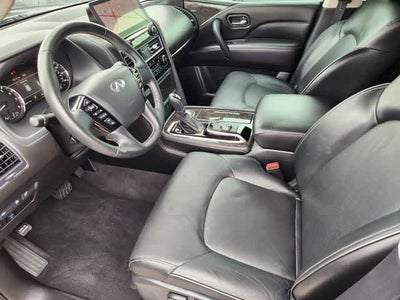 2022 INFINITI QX80 LUXE