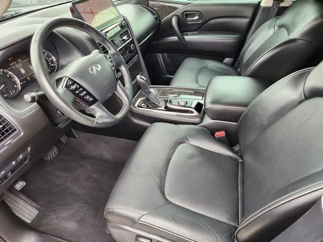 2022 INFINITI QX80 LUXE