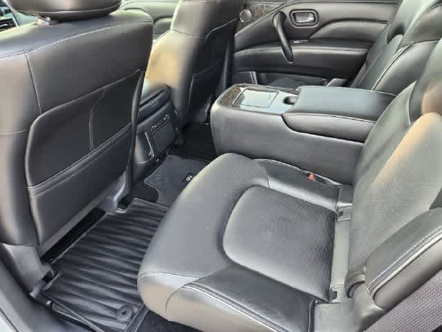 2022 INFINITI QX80 LUXE