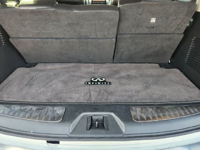 2022 INFINITI QX80 LUXE