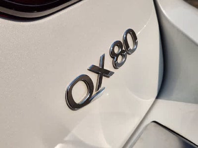 2022 INFINITI QX80 LUXE