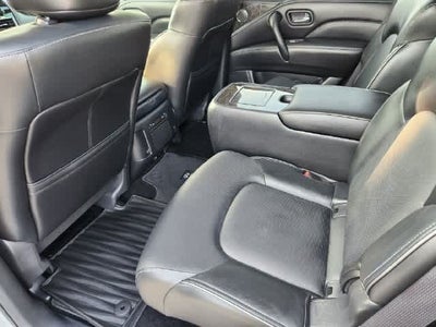 2022 INFINITI QX80 LUXE