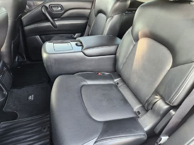 2022 INFINITI QX80 LUXE