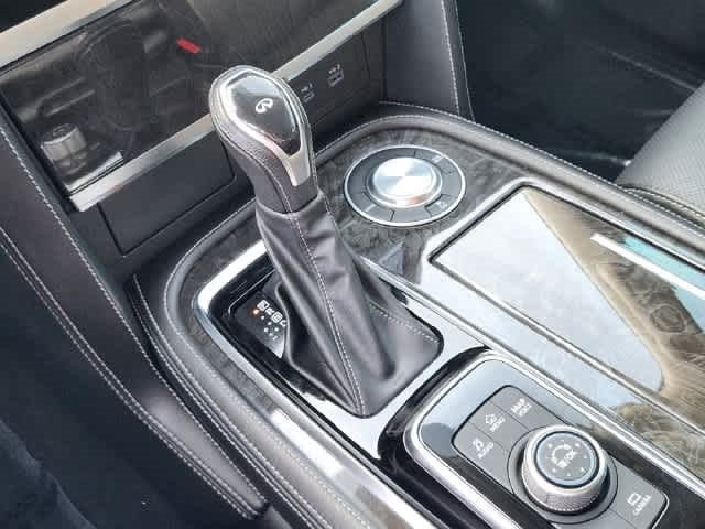 2022 INFINITI QX80 LUXE