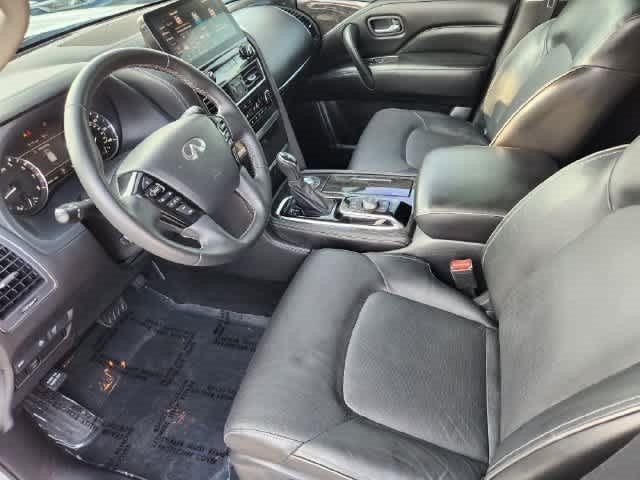 2022 INFINITI QX80 LUXE