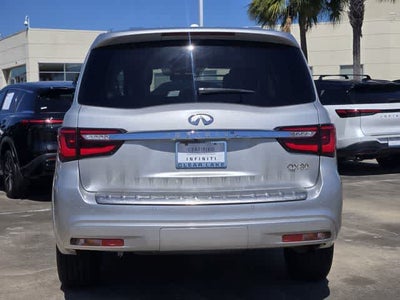 2022 INFINITI QX80 LUXE