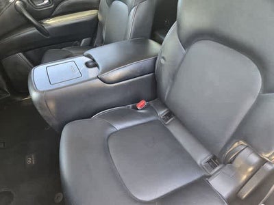 2022 INFINITI QX80 LUXE