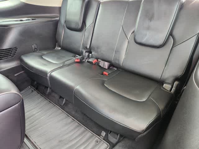 2023 INFINITI QX80 LUXE