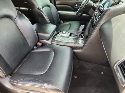 2023 INFINITI QX80 LUXE