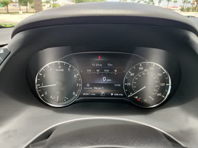 2023 INFINITI QX80 LUXE