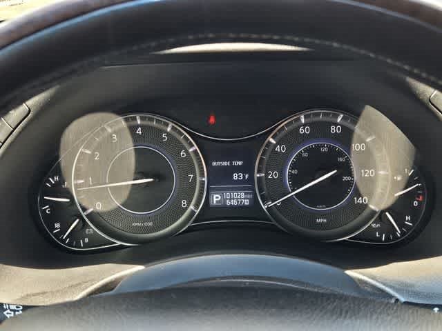 2015 INFINITI QX80 2WD 4dr