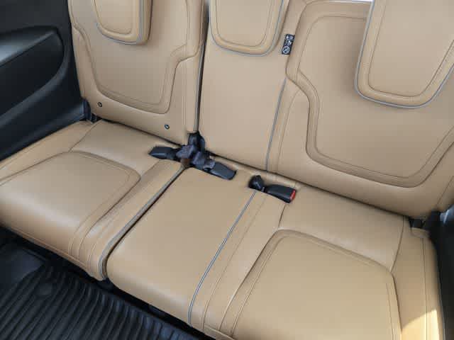 2027 INFINITI QX80 LUXE